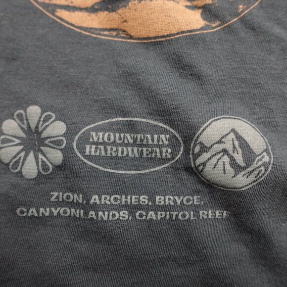 Mountain Hardwear Long Sleeve Tee Women’s XL Green Mighty Five Graphic Outdoor - Picture 11 of 12